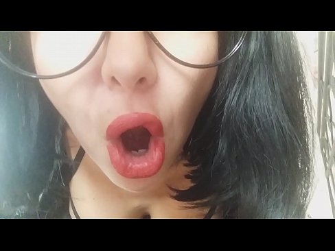 ❤️ Dušo, tvoja maćeha te ne pušta danas u školu... Previše si mi potrebna... ❤ Tvrdi porno kod nas ❌❤